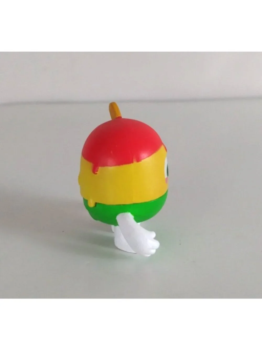 Toikido Pinata Smashlings Rainbow Pods Series 1 Lolly Epic Collectible Mini Figu